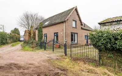 Vrijstaande woning te koop: Bergakker 42, Kapel-Avezaath e.o. Kapel Avezaath