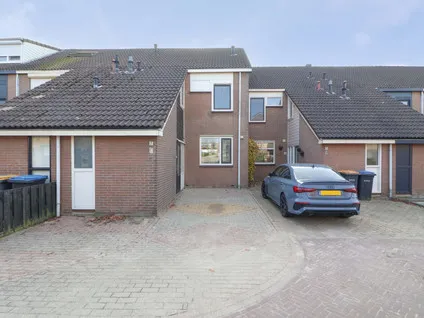 Tussenwoning te koop: Bergeend 7, Blokhuiswetering Bunschoten-Spakenburg