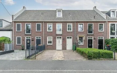 Tussenwoning te koop: Bergenboulevard 126, Park van de Tijden-West Amersfoort