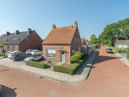 Vrijstaande woning te koop: Berghoekstraat 21, Kruiningen - Kern Kruiningen