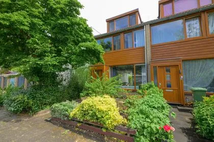 Tussenwoning te koop: Berglaan 86, Meerzicht-West Zoetermeer