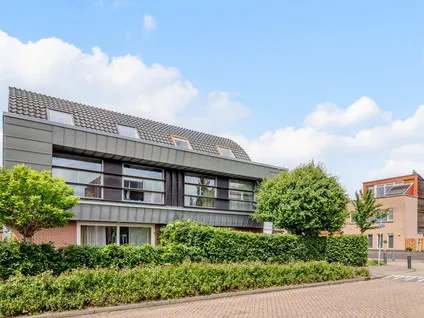 Twee-onder-één-kap te koop: Bergmolen 24, Molenbuurt Bleiswijk