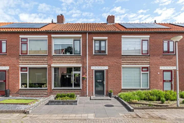 Tussenwoning te koop: Bergmolenstraat 69, Westdorp Raalte