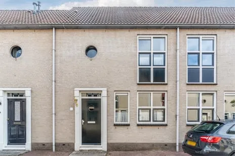 Tussenwoning te koop: Bergse Poort 9, Geertruidenberg-Kom Geertruidenberg