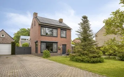 Detached house for sale: Bergsebaan 60, Nispen Nispen