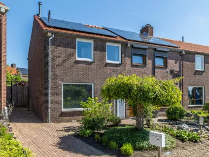 Hoekwoning te koop: Bergstraat 16, Mariarade-Noord Hoensbroek