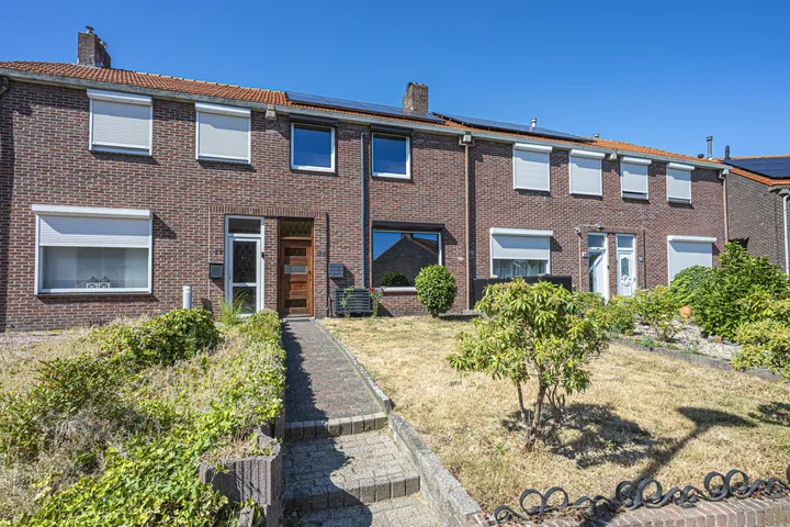 Tussenwoning te koop: Bergstraat 22, Mariarade-Noord Hoensbroek