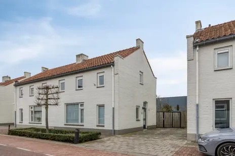 Twee-onder-één-kap te koop: Bergstraat 27, Oud-Loon Loon Op Zand