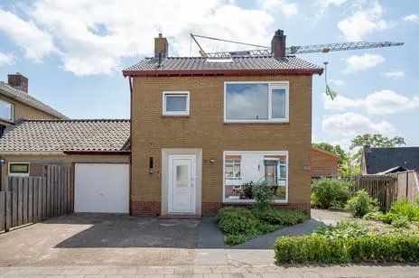 Twee-onder-één-kap te koop: Bergstraat 46, Zelhem Zelhem