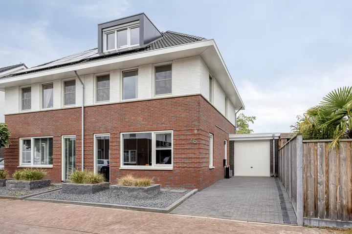Huurwoning: Bergvennenhoek 46 in Enschede - €5.950 per maand - 165m²