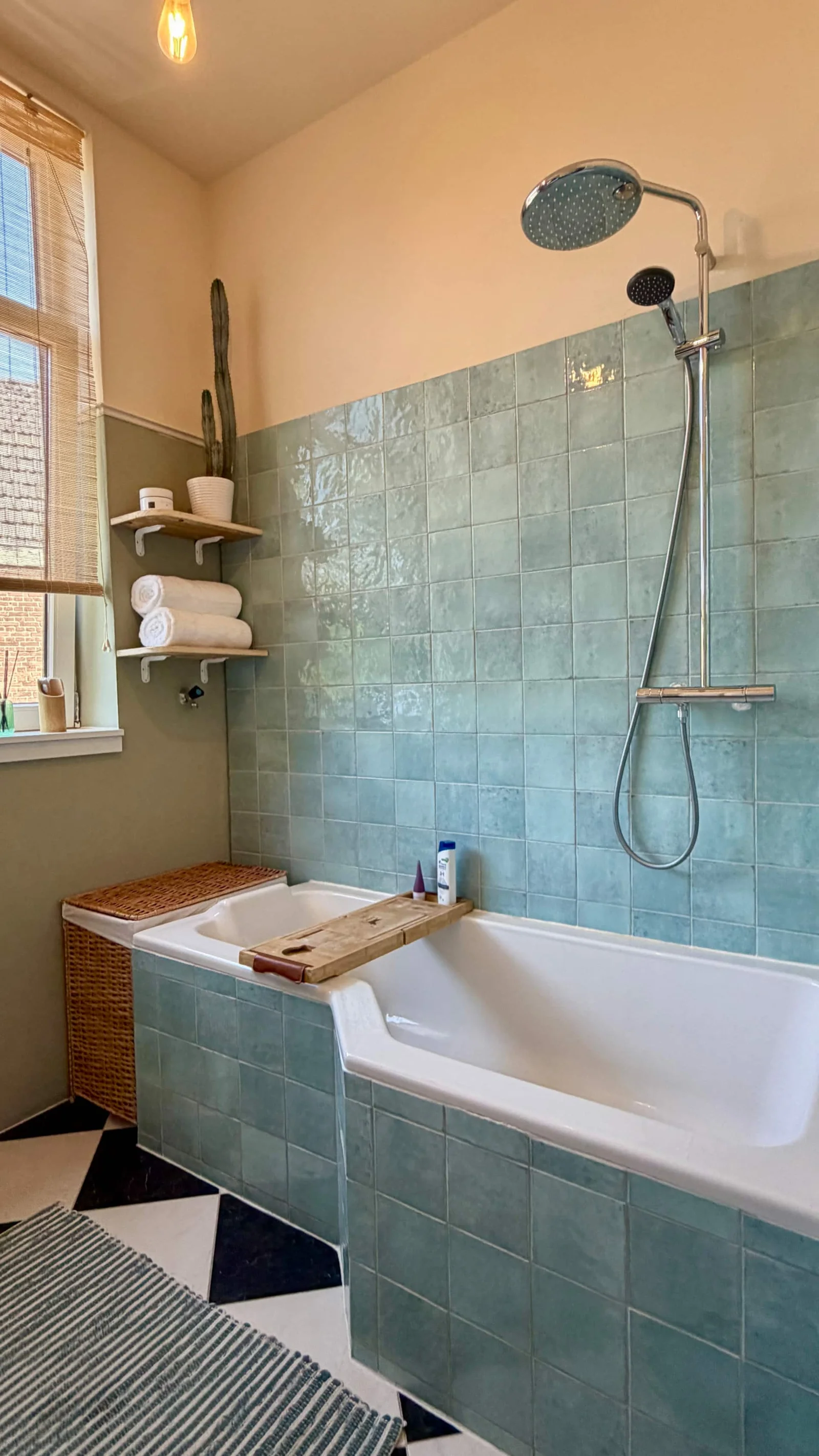 Appartement te huur: Bergweg 157B, Rotterdam