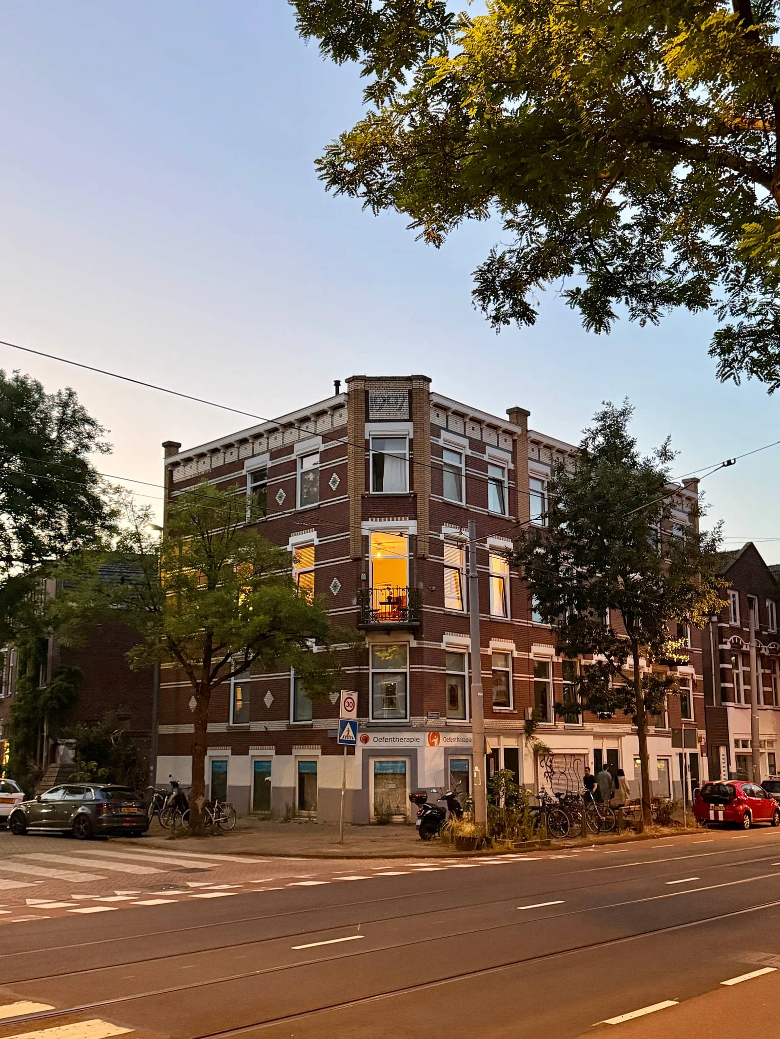 Appartement te huur: Bergweg 157B, Rotterdam