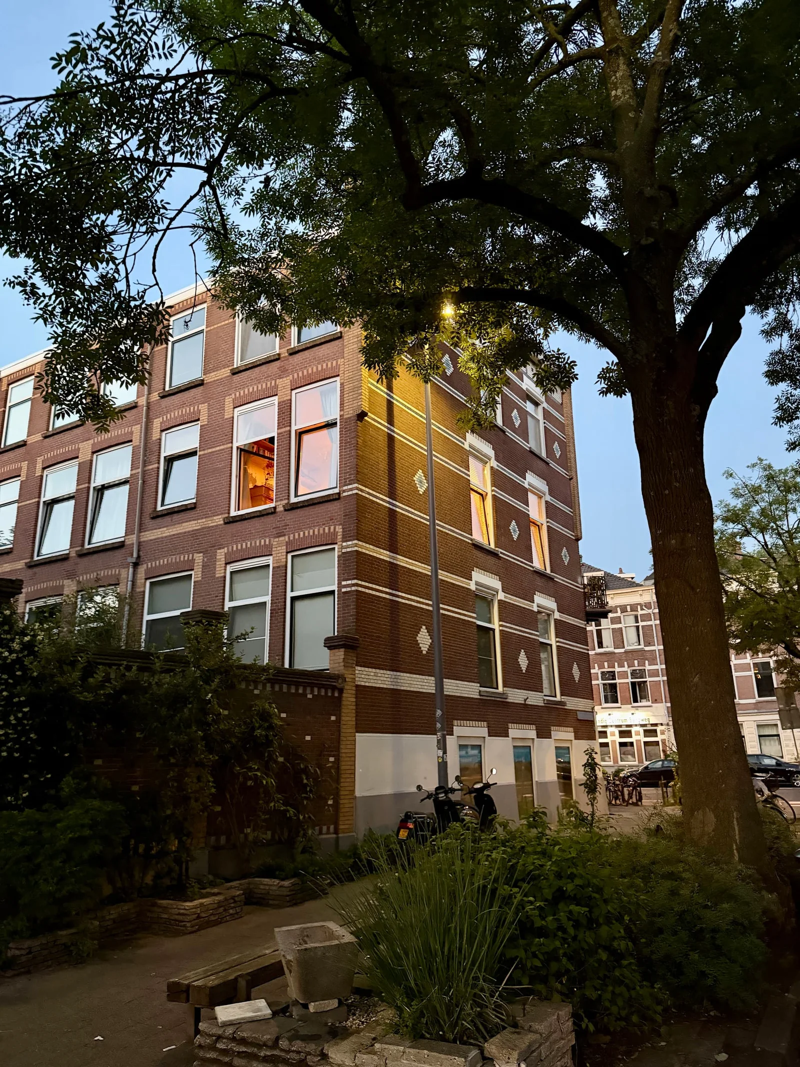 Appartement te huur: Bergweg 157B, Rotterdam