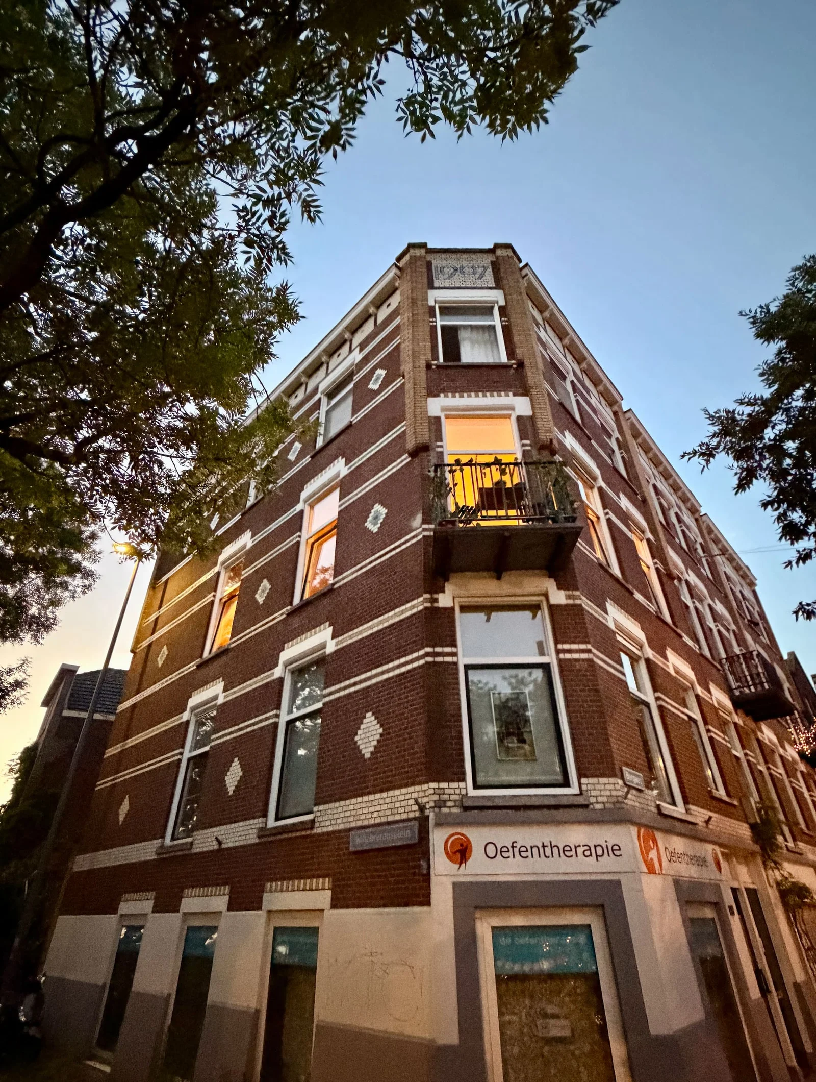 Appartement te huur: Bergweg 157B, Rotterdam