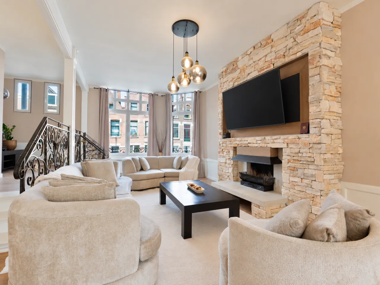 Appartement te koop: Bergweg 324A, Rotterdam