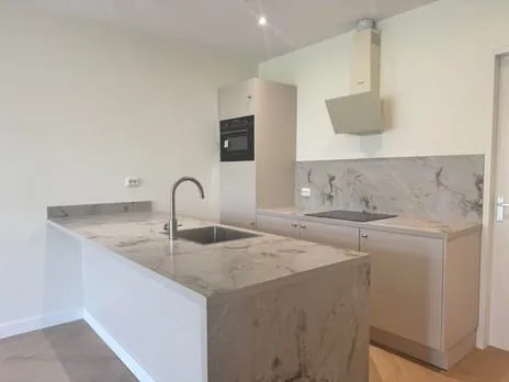 Appartement te huur: Bergweg 341A, Agniesebuurt Rotterdam