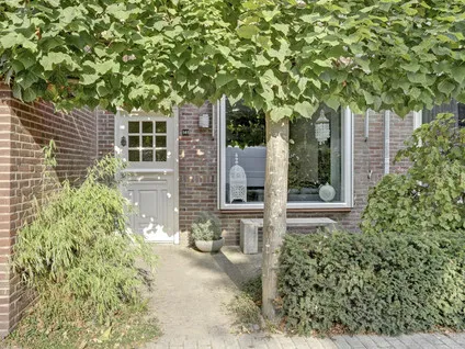 Tussenwoning te koop: Berkdijksestraat 141, Schrijversbuurt Tilburg