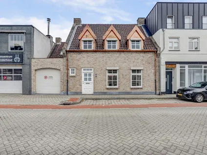 Tussenwoning te koop: Berkdijksestraat 31, Schrijversbuurt Tilburg