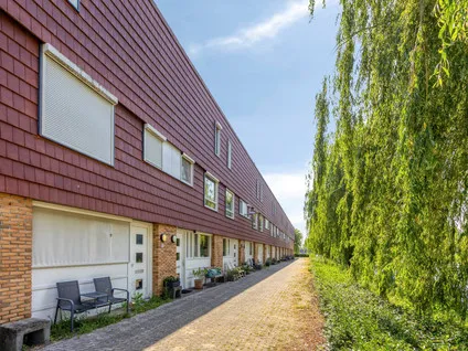 Tussenwoning te koop: Berkelsekade 12, Rivierenbuurt Berkel En Rodenrijs
