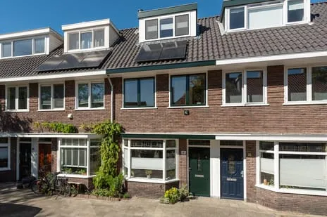 Tussenwoning te koop: Berkelstraat 151, Rivierenwijk Utrecht