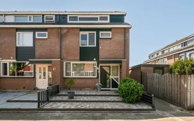Hoekwoning te koop: Berkendreef 49, Drevenbuurt Vlaardingen