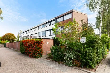 Tussenwoning te koop: Berkendreef 95, Drevenbuurt Vlaardingen