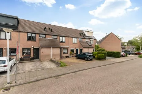 Tussenwoning te koop: Berkenhof 56, Zuiddonk Papendrecht