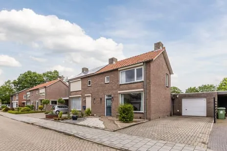 Hoekwoning te koop: Berkenlaan 11, Langenboom Langenboom