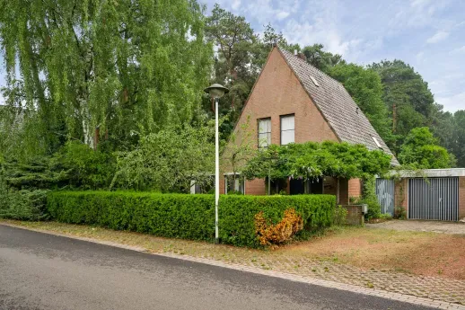 Twee-onder-één-kap te koop: Berkenlaan 12, Velden