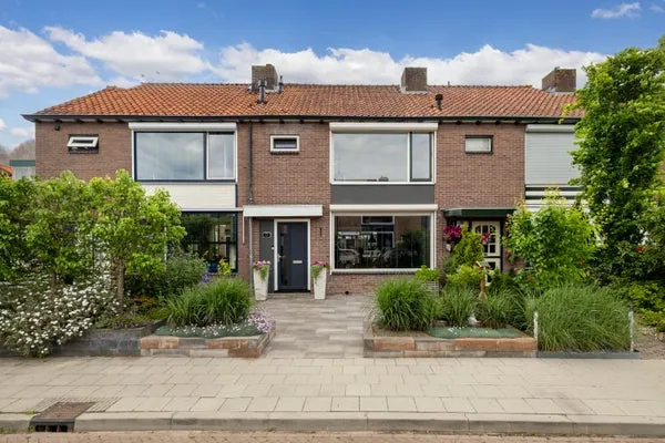 Tussenwoning te koop: Berkenlaan 17, Langenoord Hoogland