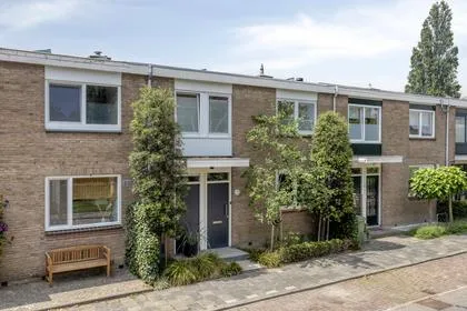 Tussenwoning te koop: Berkenlaan 31, Griffioen I Middelburg