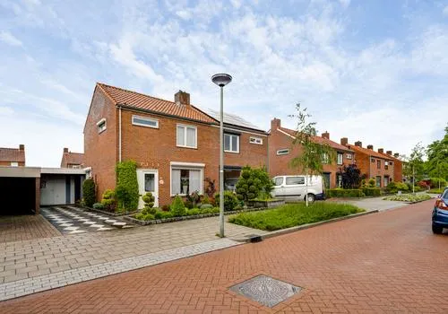 Hoekwoning te koop: Berkenlaan 5, Kern Neer Neer