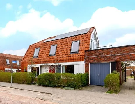Hoekwoning te koop: Berkenlaan 7, Bomenbuurt Zaandam