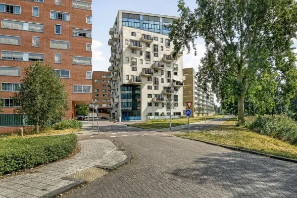 Home for rent: Berkenplein, Beukenhorst Diemen