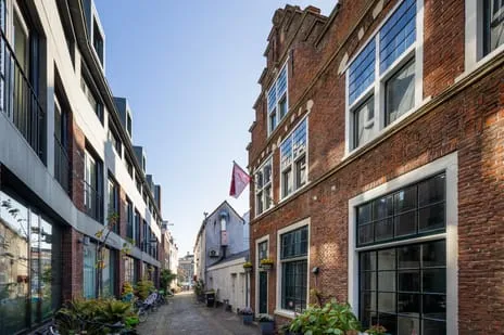 Tussenwoning te koop: Berkenrodesteeg 6, Binnenstad Haarlem