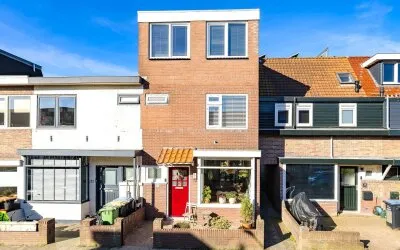 Tussenwoning te koop: Berkenstraat 30, Tussenbeeksbuurt Ijmuiden