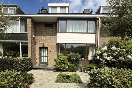 Tussenwoning te koop: Berliozlaan 19, Molenlaankwartier Rotterdam