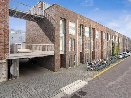 Corner house for rent: Bermuda 29, Bomenbuurt Oost Zaandam