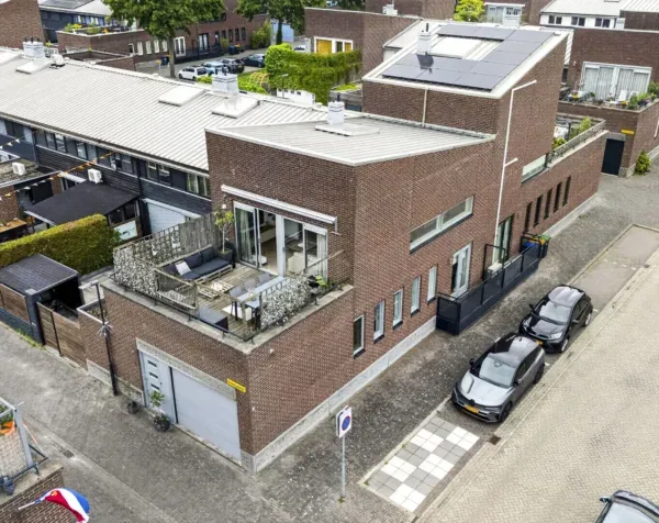 Tussenwoning te koop: Bermudahof 1, De Hoven en De Boomgaard Ijsselstein