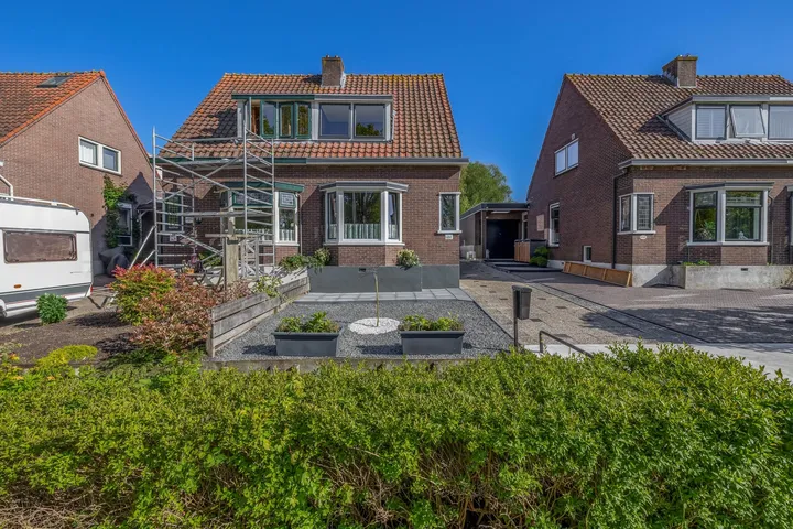 Twee-onder-één-kap te koop: Bermweg 488, Stadsdeelpark Capelle Aan Den Ijssel