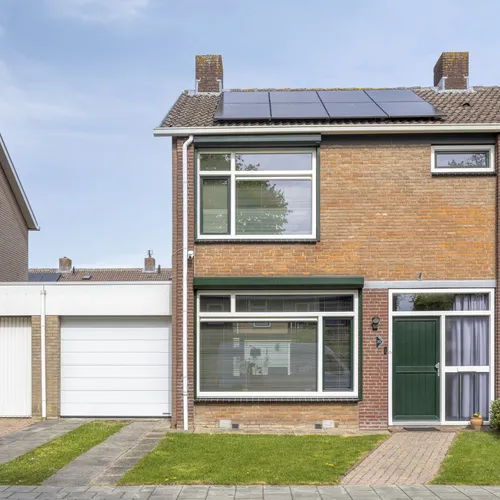 Tussenwoning te koop: Bernard Zweerslaan 20, Oudelandse Hoeve Terneuzen