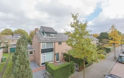 Twee-onder-één-kap te huur: Bernard Zweerslaan 83, Heemsteedse Dreef, Schildersbuurt en omgeving Heemstede