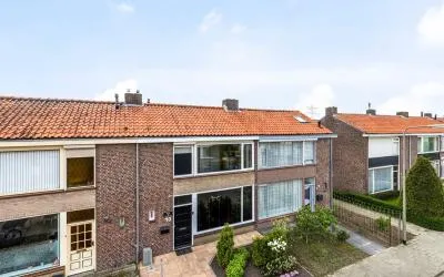 Tussenwoning te koop: Bernardus IJzerdraatstraat 10, Verzetsheldenbuurt I Oss