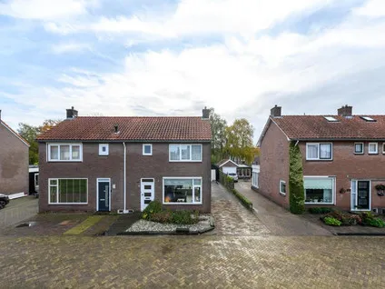 Semi-detached for sale: Bernhardlaan 79, Wolvega-Oranjebuurt Wolvega