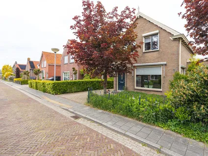 Vrijstaande woning te koop: Bernhardstraat 12, West en omgeving Avenhorn