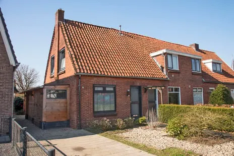 Hoekwoning te koop: Bernhardstraat 8, Delden