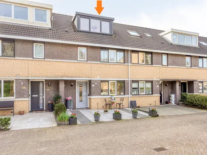 Tussenwoning te koop: Bernsteinstraat 114, Capelle Aan Den Ijssel