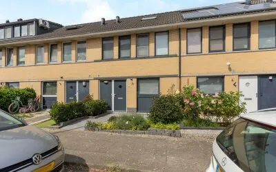 Tussenwoning te koop: Bernsteinstraat 15, Paganinibuurt Capelle Aan Den Ijssel