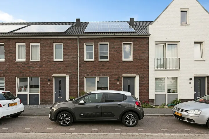 Hoekwoning te huur: Bernsteinstraat 18, Quirijnstok Zuid-West Tilburg