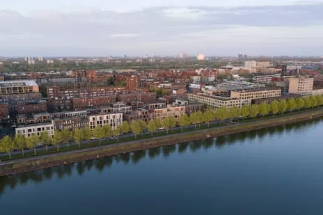 Tussenwoning te koop: Bert Haanstrakade 256, Ed Pelsterparkbuurt Amsterdam